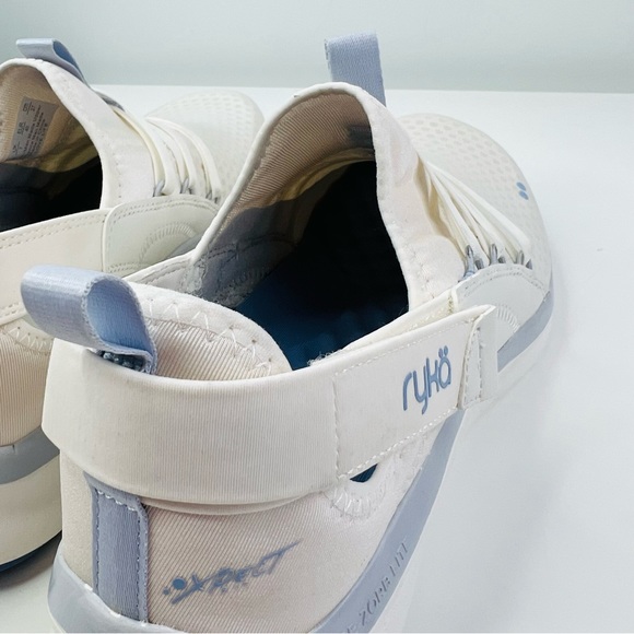 Ryka Love Life White Alyssum Training Lightweight 10W Sneaker - Picture 11 of 16